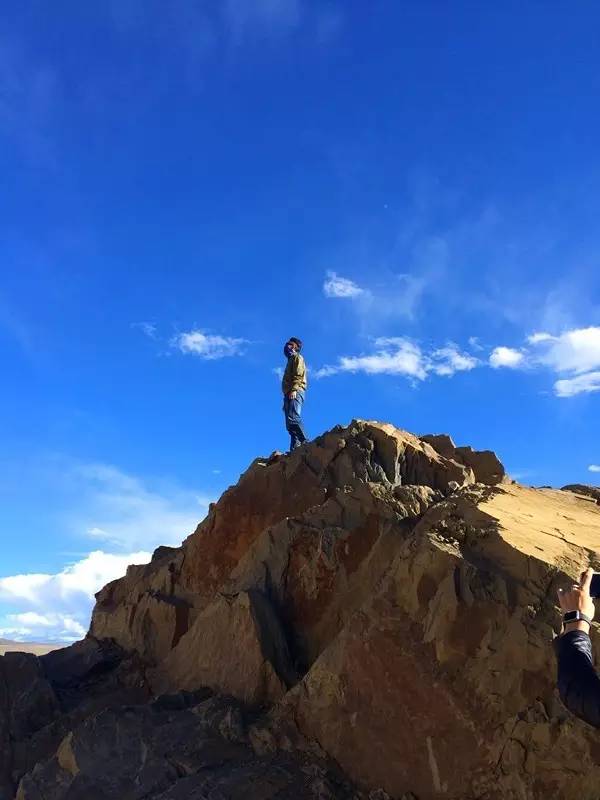 西藏21岁小伙瞒着父母徒步,一人穷游西藏13天