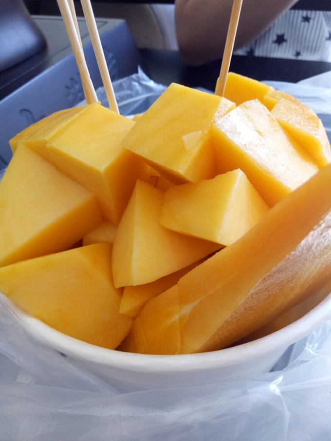 离开睁眼闭眼看见的城市，来到十一月小清新的厦门