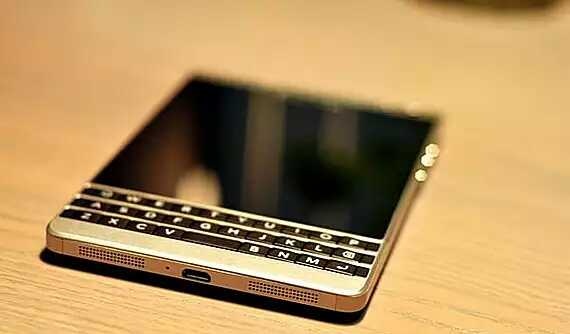 黑莓passport2深度评测,黑莓passport二代还能做什么