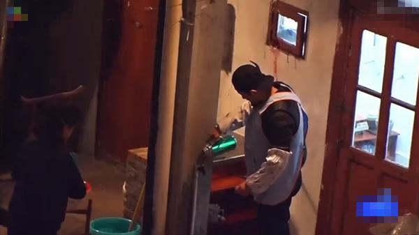 给水管冻住了怎么解决,有什么方法防止水管冻住