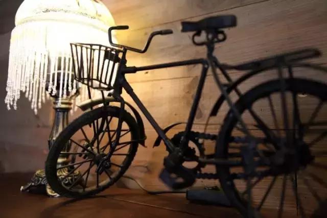 他颠覆我们心中理工男的形象，砸锅卖铁造民宿价格却低的惊人！