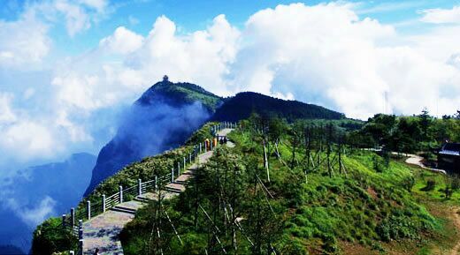 四大佛教名山四川峨眉山介绍,峨眉山
