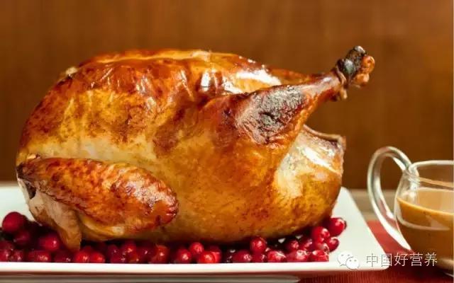 感恩节美国人吃什么,国外感恩节吃火鸡资料