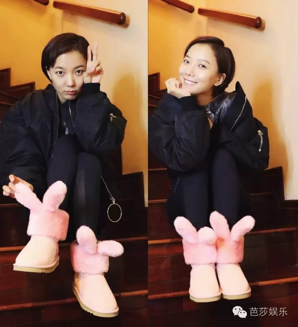 袁姗姗穿过膝长靴街拍,袁姗姗滑雪穿的浅粉色羽绒服