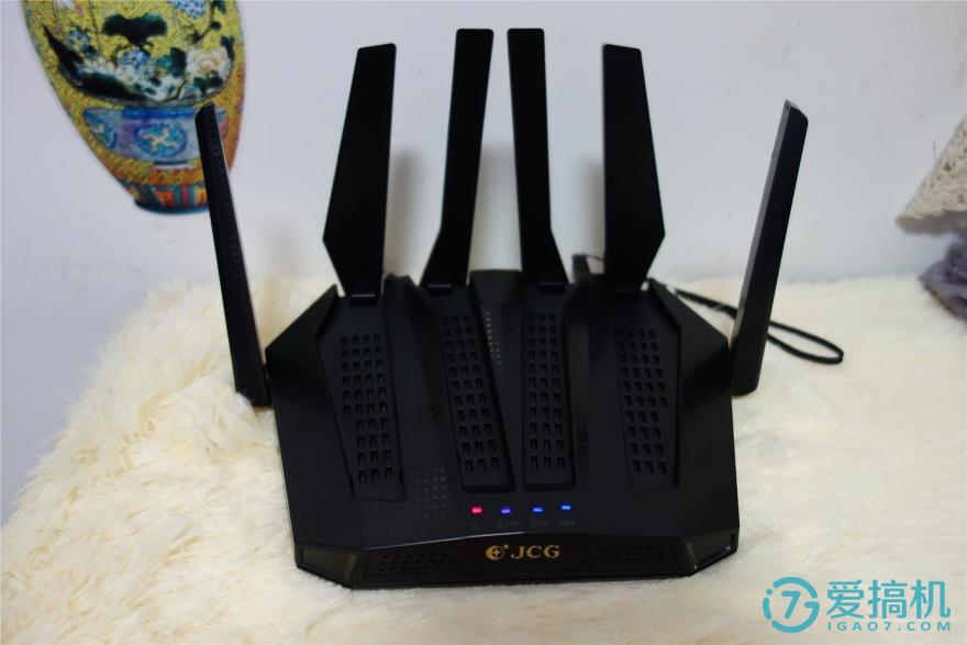 路由器中的坦克王——JCG双频路由器