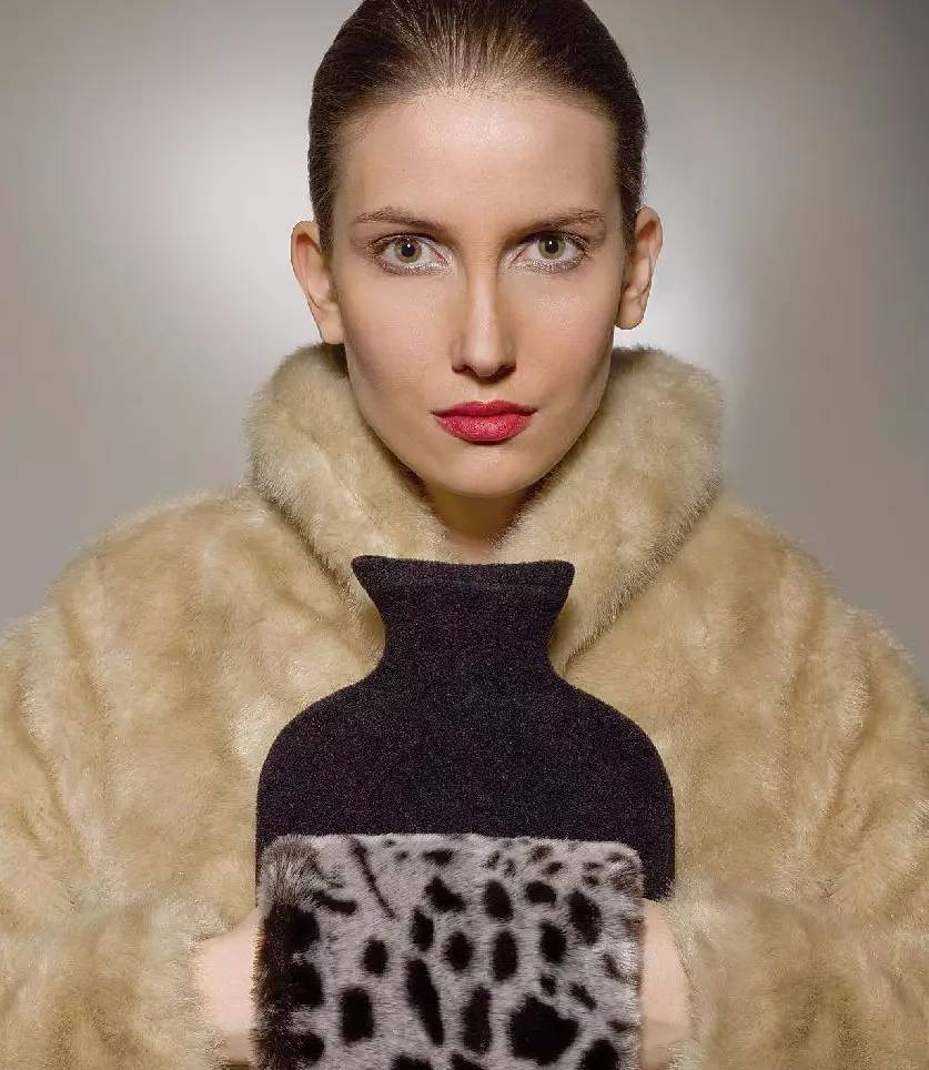 温暖又高级的冬日穿搭指南,你值得更好的高级点怎么说