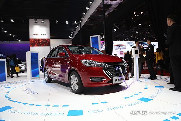 近几年各品牌电动车销量排行表,2022年纯电动车销量排行榜及价格