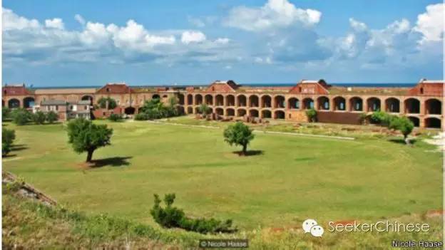 鍖楃編浣涚綏閲岃揪涔愬洯,鍖楃編鍦颁笅涓栫晫