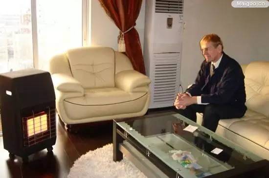 戴手套能滑手机屏幕吗,冬天为啥戴手套