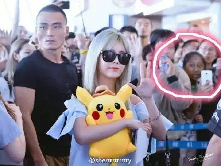 虹桥一姐追星原因,虹桥一姐追星