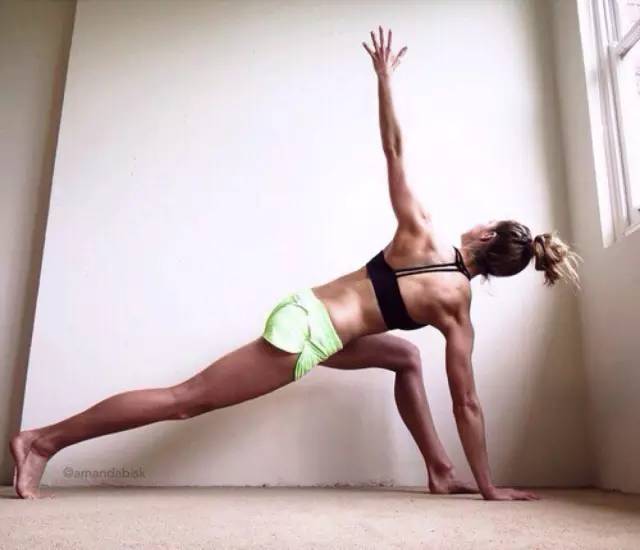 健身拉伸的正确方法和关注事项,健身拉伸的正确方式