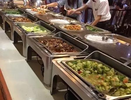 去哪儿泡温泉才是你的最爱,天冷来这里泡温泉最幸福