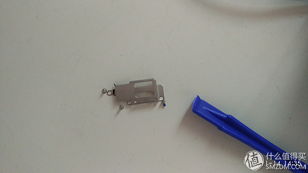 苹果6掉水里了怎么修复,苹果6s掉水里挽救措施