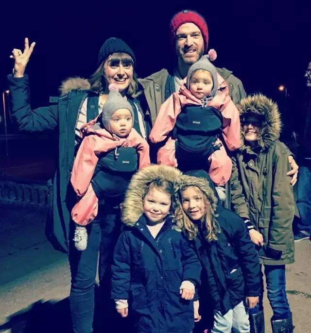 养了四个孩子的爸爸吃饭,养了很多孩子的爸爸