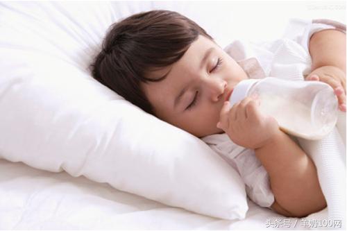 德牧幼犬腹泻能喝羊奶吗,宝宝腹泻可以喝羊奶吗