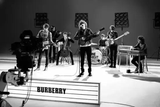 奢侈品牌burberry,奢侈品牌burberry风衣