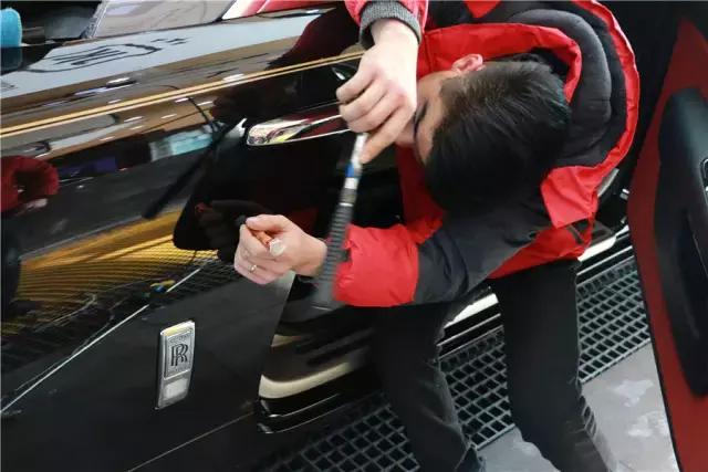 汽车铝车身有凹陷怎么修复,车身凹陷最简单的修复小妙招