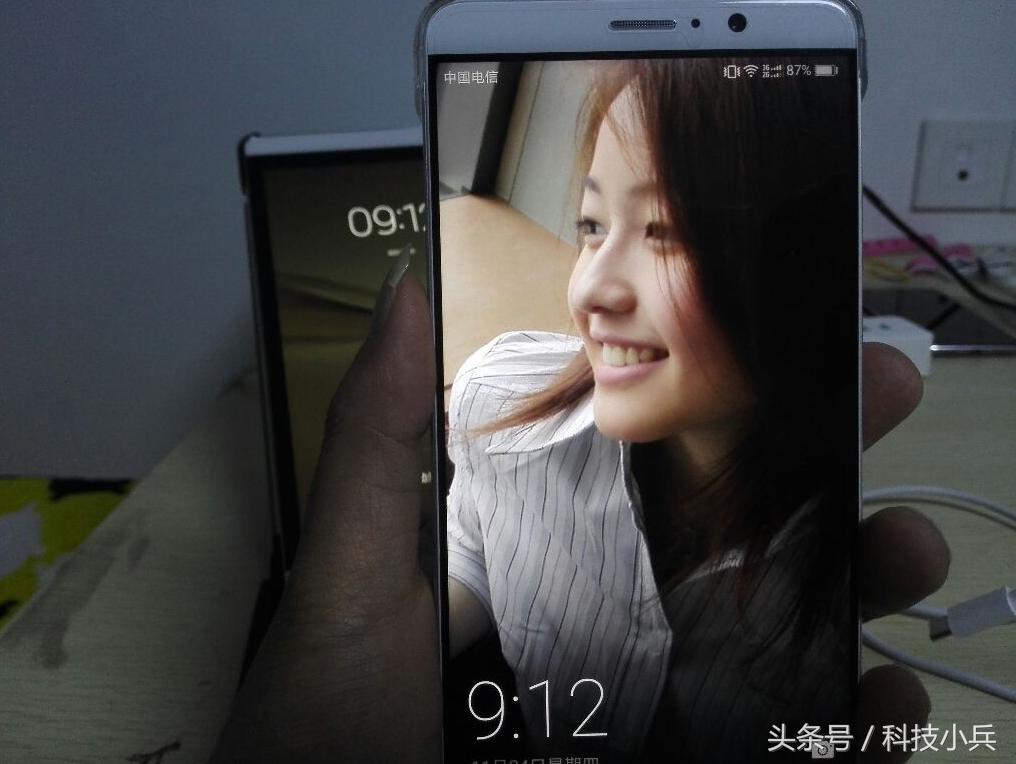 华为mate9充电用多少功率,mate9充电由超级快充变成正在充电