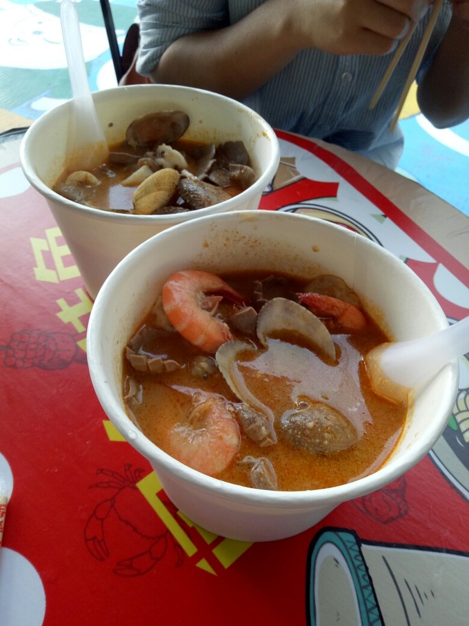 离开睁眼闭眼看见的城市，来到十一月小清新的厦门