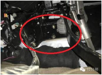 案例分享丨一个扭矩偏低，就导致行驶时转向异响！细节不容小看