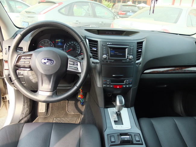 二手斯巴鲁傲虎10万值得吗,16-17年斯巴鲁傲虎二手