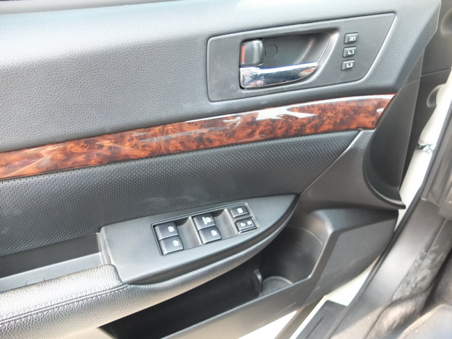 二手斯巴鲁傲虎10万值得吗,16-17年斯巴鲁傲虎二手