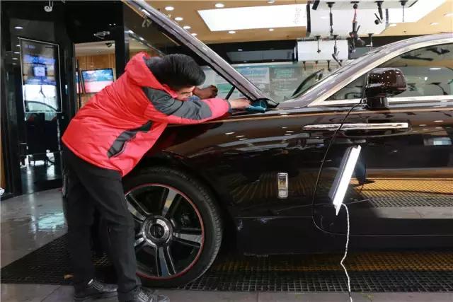 汽车铝车身有凹陷怎么修复,车身凹陷最简单的修复小妙招