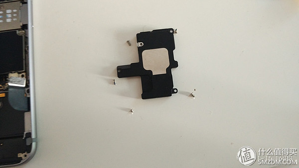 苹果6掉水里了怎么修复,苹果6s掉水里挽救措施