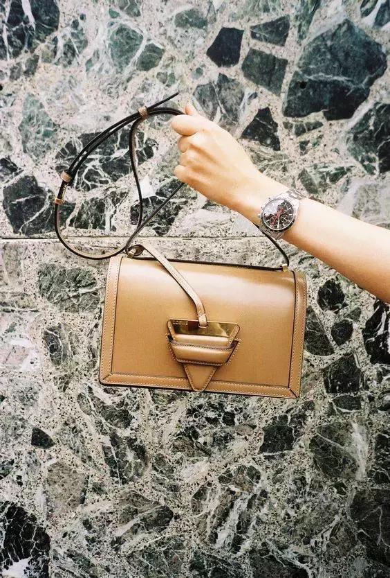 这8款包包是你绝不后悔的选择,这些大牌包包千万别去专柜买