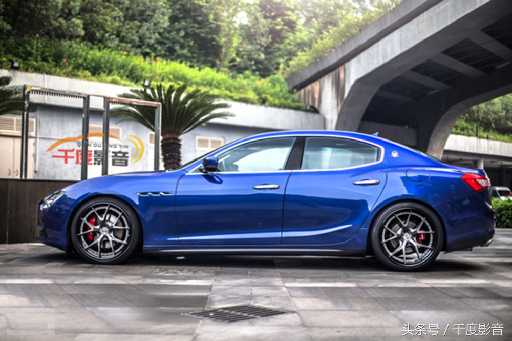 汽车车衣防刮痕耐磨显亮,汽车车漆保护车衣怎么样