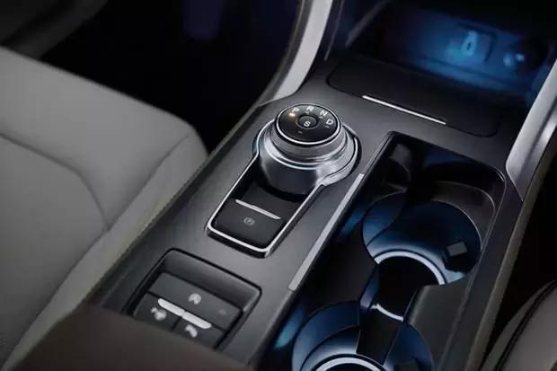 技术宅作品全集在线阅读,17款2.0t蒙迪欧驾驶感受