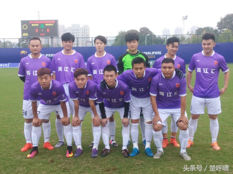 作为球员他曾经轰动全国如今办起了自己的球队