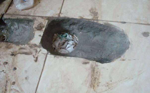 卫生间马桶可以移动吗,卫生间的马桶位置可以移动吗