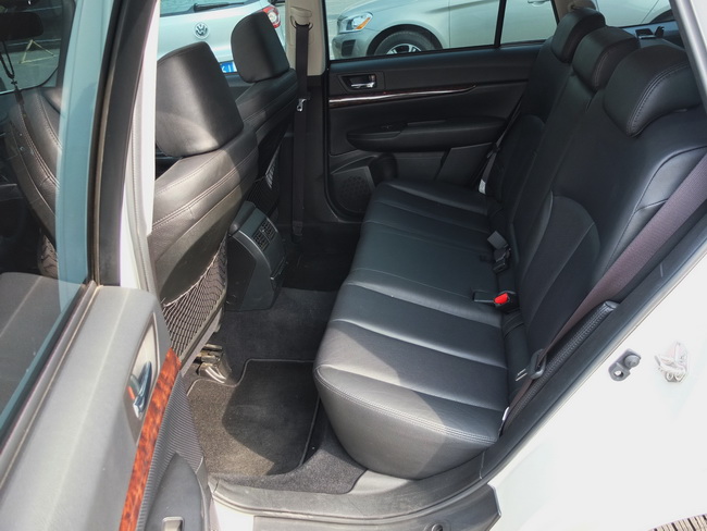 二手斯巴鲁傲虎10万值得吗,16-17年斯巴鲁傲虎二手