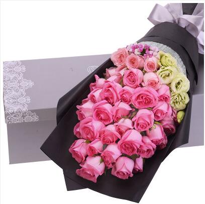 你知道有多少种不一样的玫瑰花,玫瑰代表着的是怎样的情感