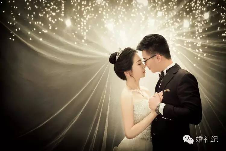 怎么选择婚纱照又好看又便宜,最全拍婚纱照攻略