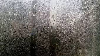 冬天高层窗户老淌水怎么回事,断桥铝冬天窗户淌水怎么解决