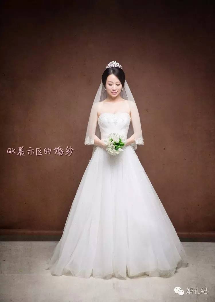 怎么选择婚纱照又好看又便宜,最全拍婚纱照攻略