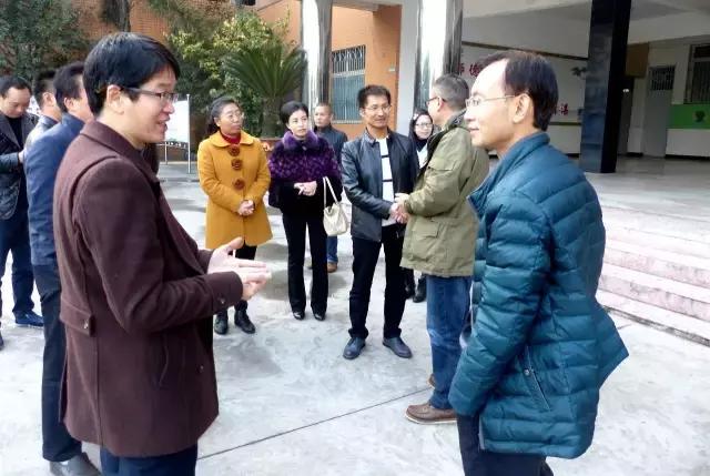 犍为智仁外校家长会,犍为外国语实验中学怎么样