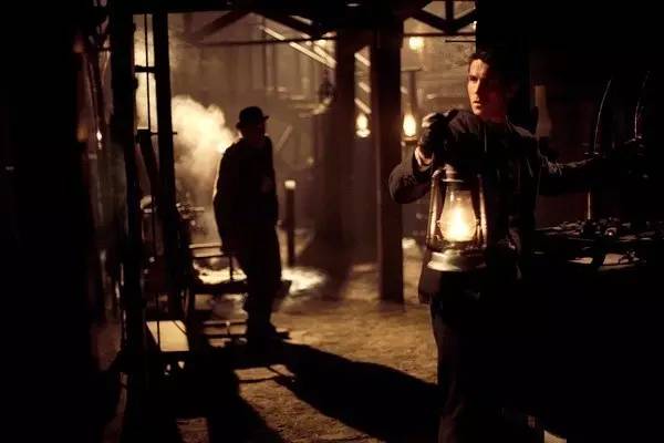 这部电影就像魔术！大师级的悬疑剧情，你不敢猜透的神级结尾！