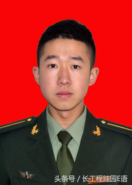 用奋斗扬起理想的风帆,让理想扬帆起航歌曲