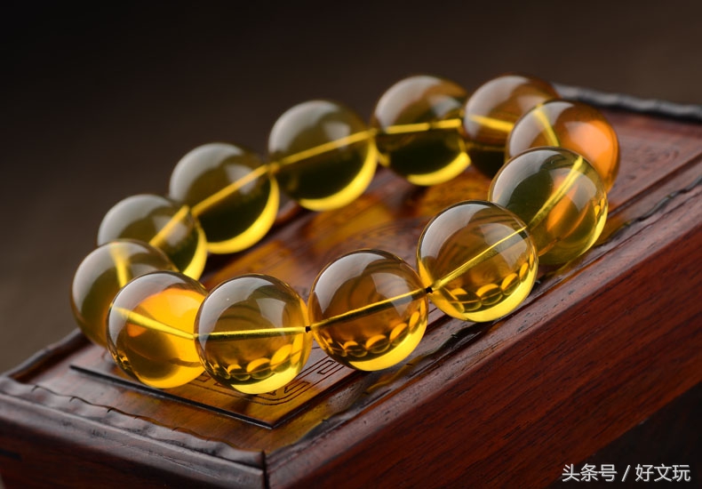 玛瑙琥珀蜜蜡有什么区别,怎么区分琥珀和玻璃