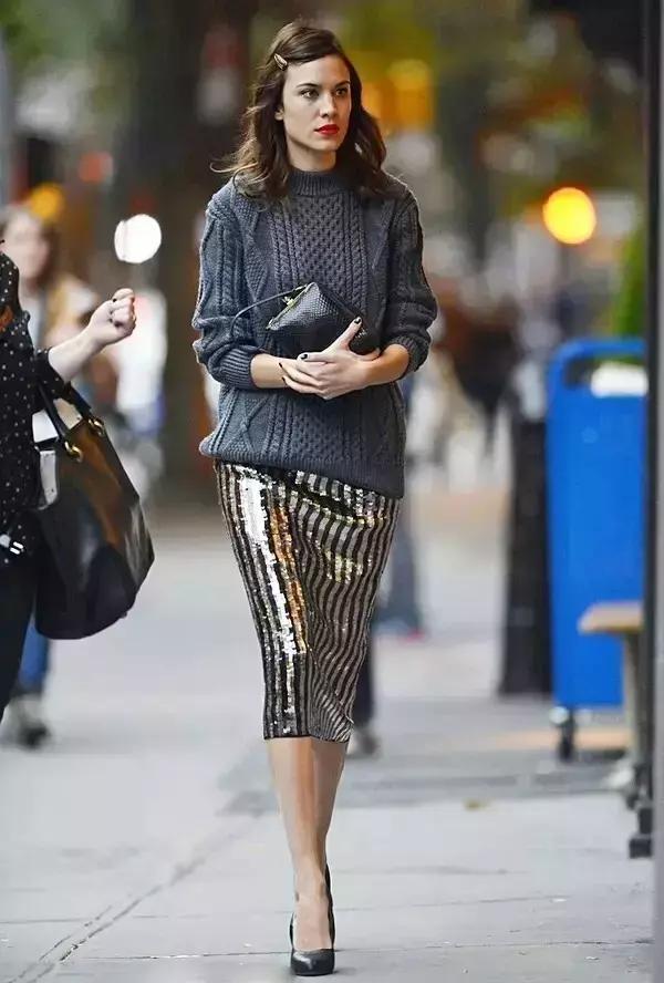 如何挑选毛衣款式,毛衣款式搭配颜色