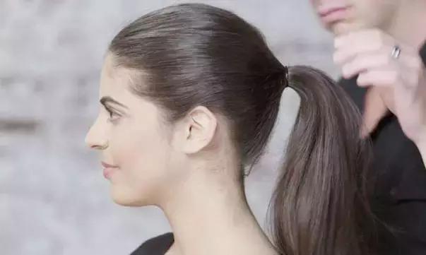 凡士林改善干燥,凡士林缓解肌肤干燥