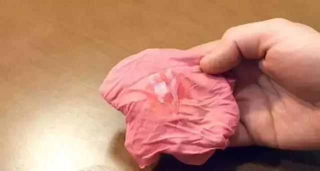 凡士林改善干燥,凡士林缓解肌肤干燥