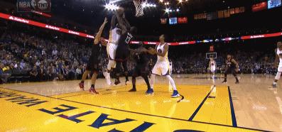 格林打努尔基奇杨毅解说反应,格林再次扣篮