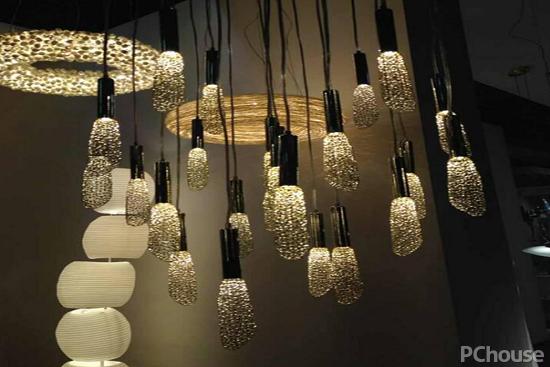 口碑好的灯具品牌雷士照明,跟雷士照明同档次品牌