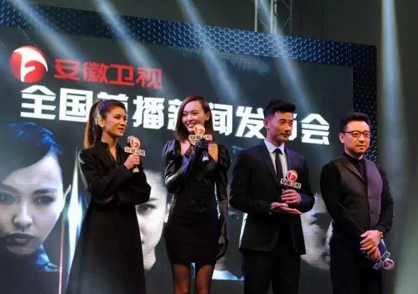 25出道29岁走红，“暖男专业户”的他如今又在用这个角色暖你……