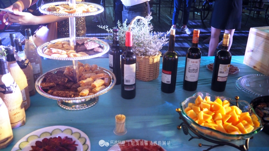 我若问自己客从何处来——浙*青江**田