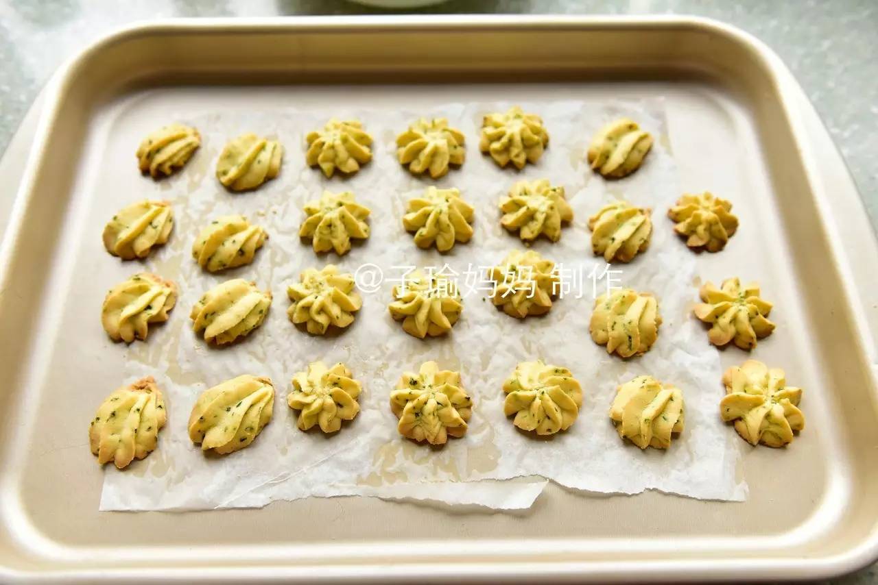 为什么我的曲奇挤不动？烤不成型？花纹消失？不酥？太硬？子瑜妈妈香葱曲奇全面示范